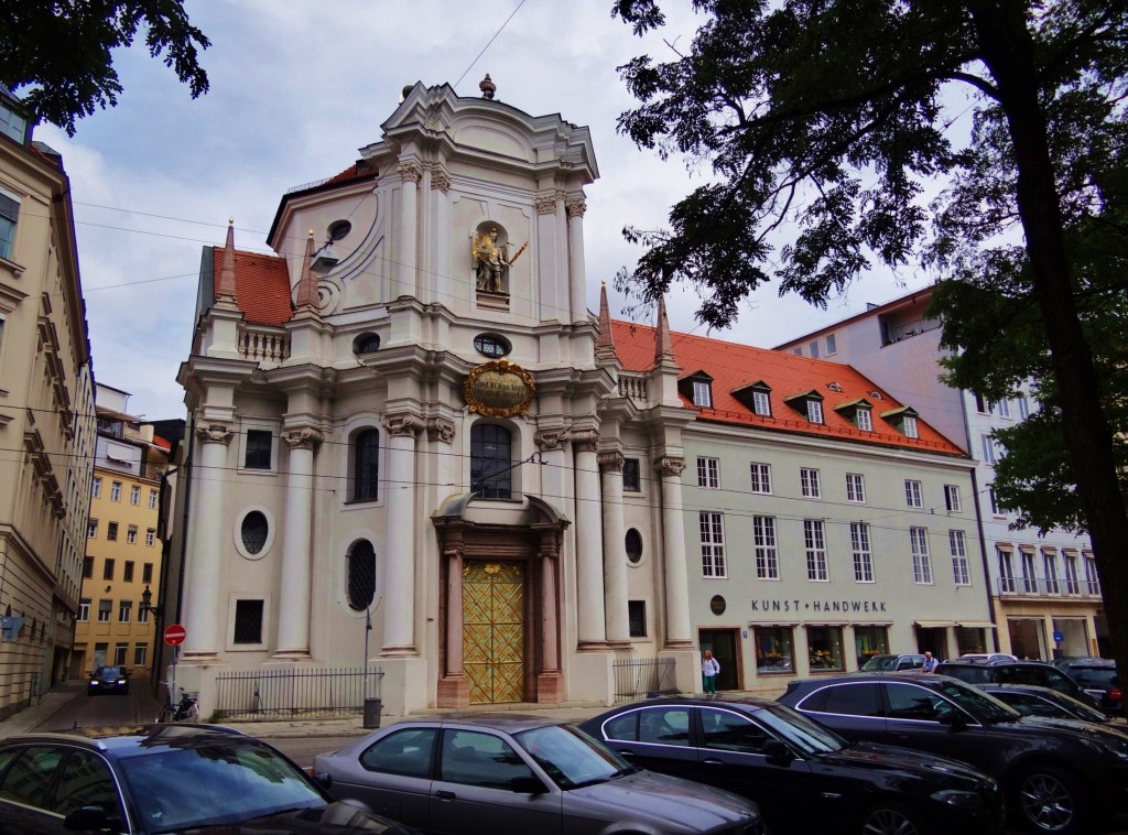 Foto: Dreifaltigkeitskirche - München (Bavaria), Alemania