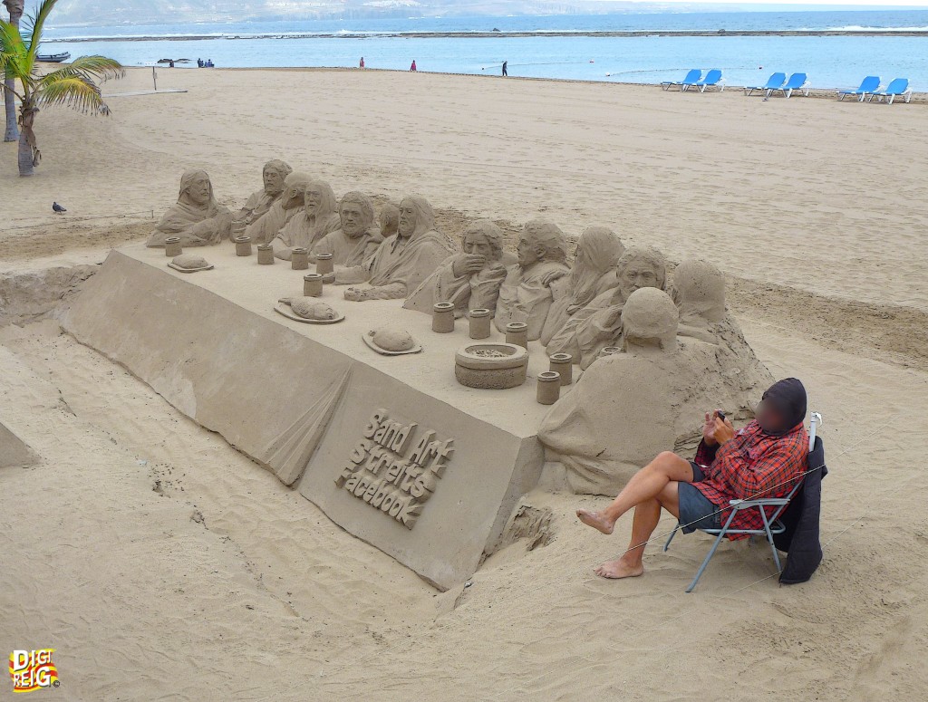 Foto: Esculturas efímeras de arena en la playa de las Canteras. - Las Palmas de Gran Canaria (Las Palmas), España
