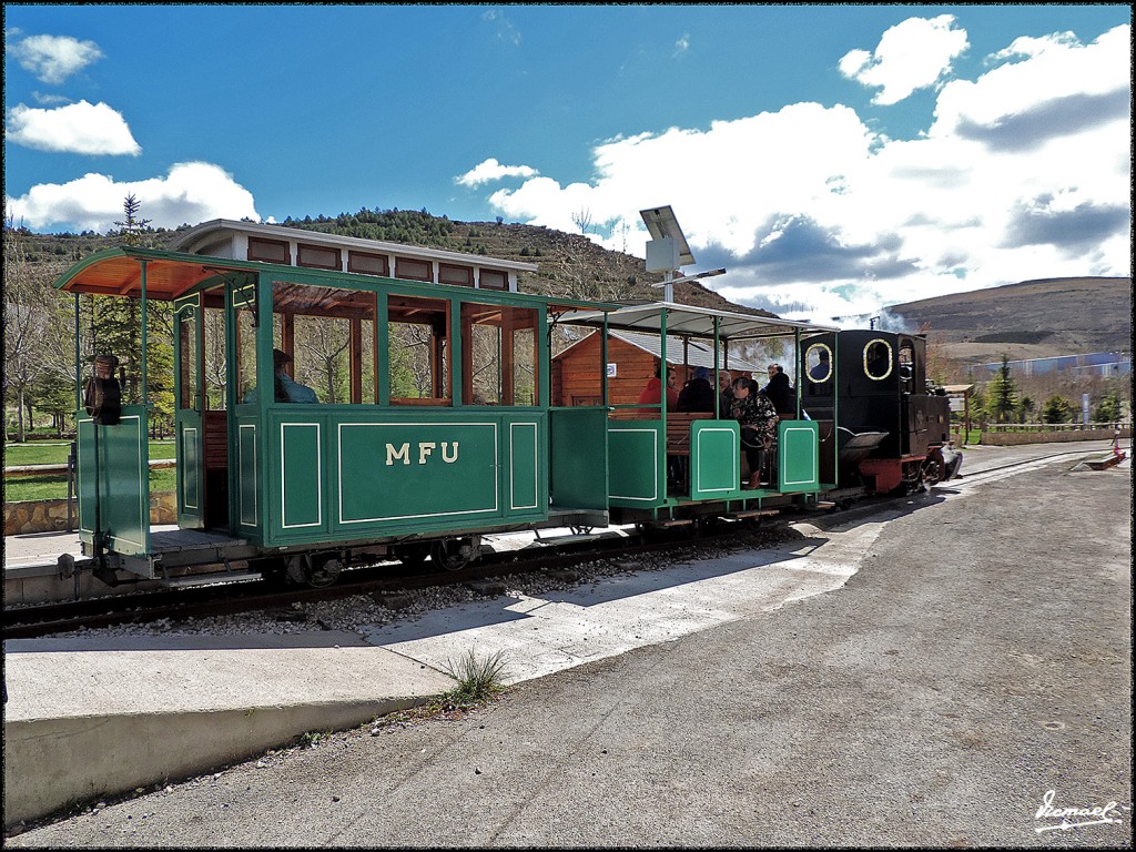 Foto: 160409-132 UTRILLAS - Utrillas (Teruel), España