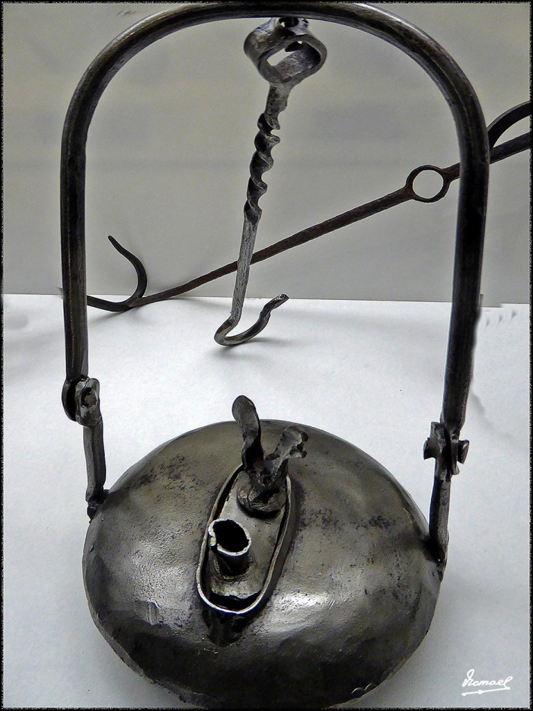 Foto: 160409-007 UTRILLAS - Utrillas (Teruel), España