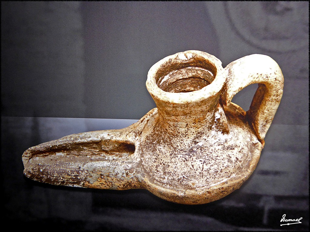 Foto: 160409-003 UTRILLAS - Utrillas (Teruel), España