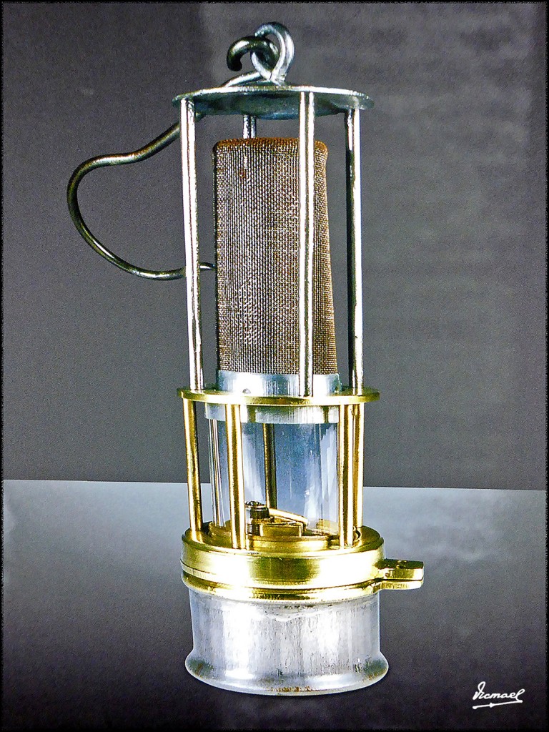 Foto: 160409-005 UTRILLAS - Utrillas (Teruel), España