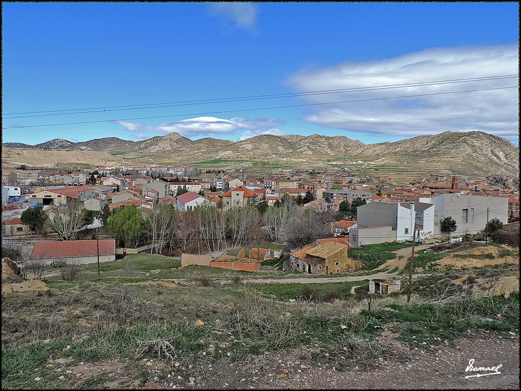 Foto: 160409-039 UTRILLAS - Utrillas (Teruel), España