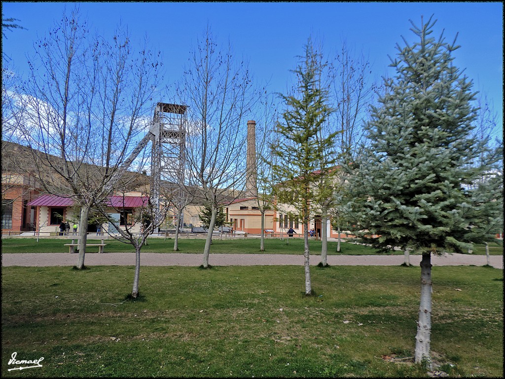 Foto: 160409-034 UTRILLAS - Utrillas (Teruel), España