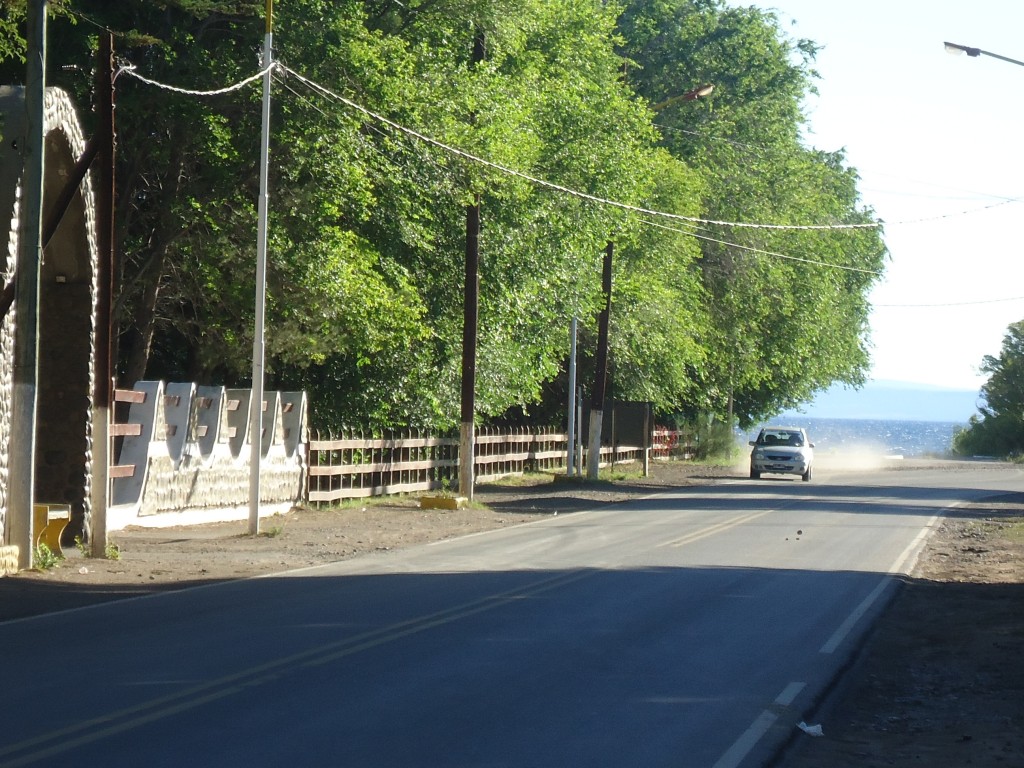 Foto: Frente del Camping Municipal - Los Antiguos (Santa Cruz), Argentina