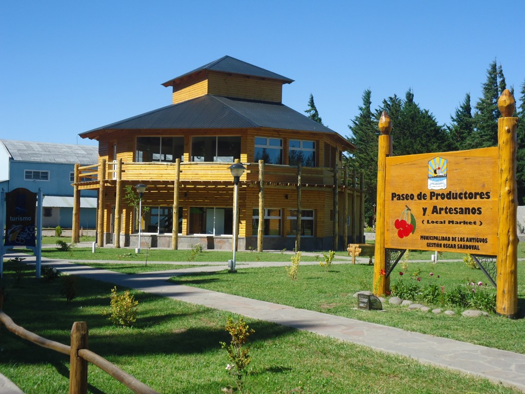 Foto: Oficina de Turismo - Los Antiguos (Santa Cruz), Argentina