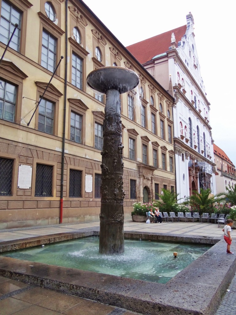 Foto: Richard-Strauss-Brunnen - München (Bavaria), Alemania