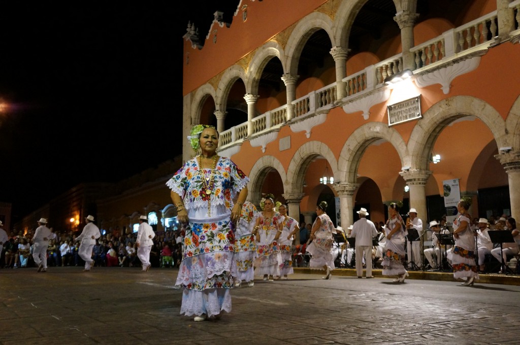 Foto: La Vaqueria, Representación Regional Musica y Danza Folcklorica - Merida (Yucatán), México