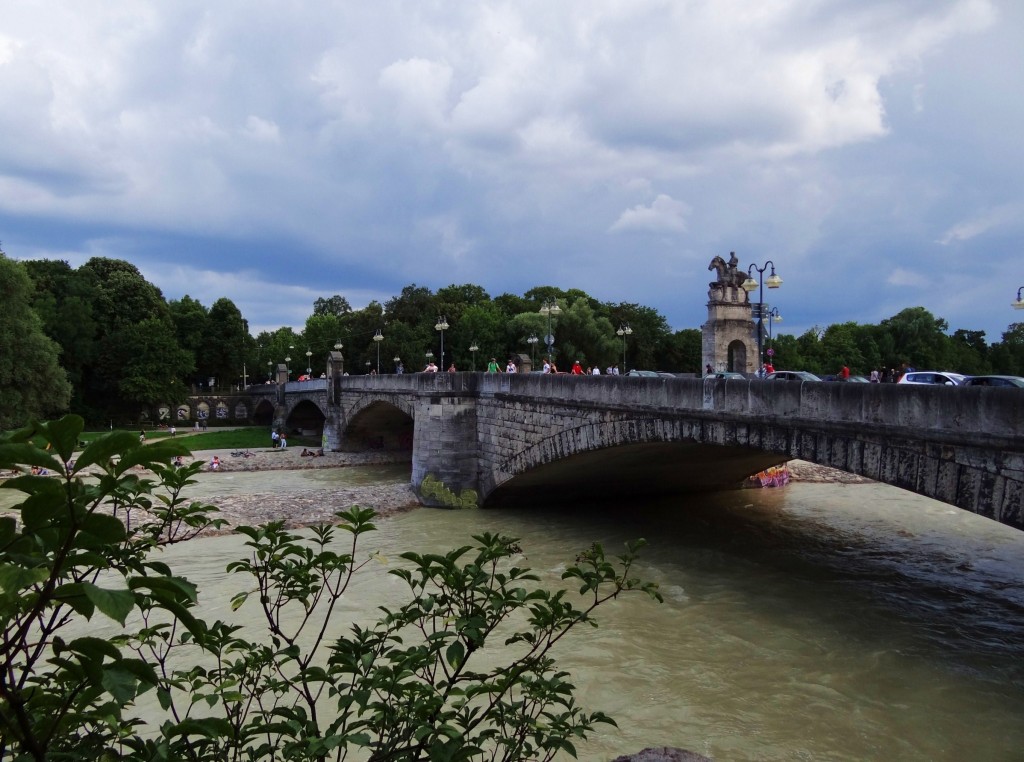 Foto: Wittelsbacherbrücke - München (Bavaria), Alemania