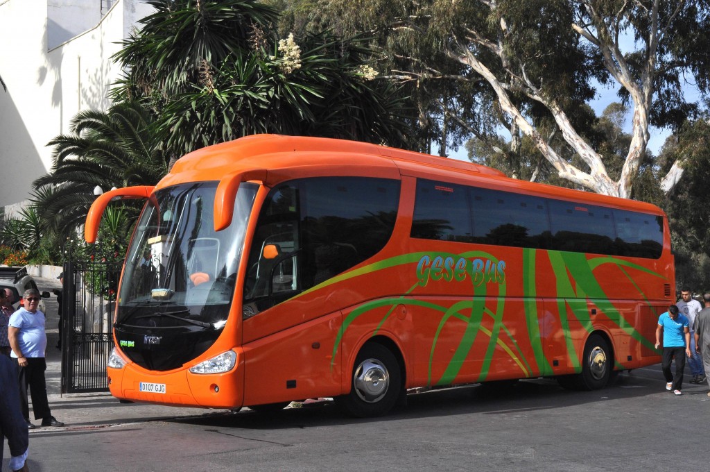 Foto: Nuestro autobus - Larache (Tanger-Tétouan), Marruecos