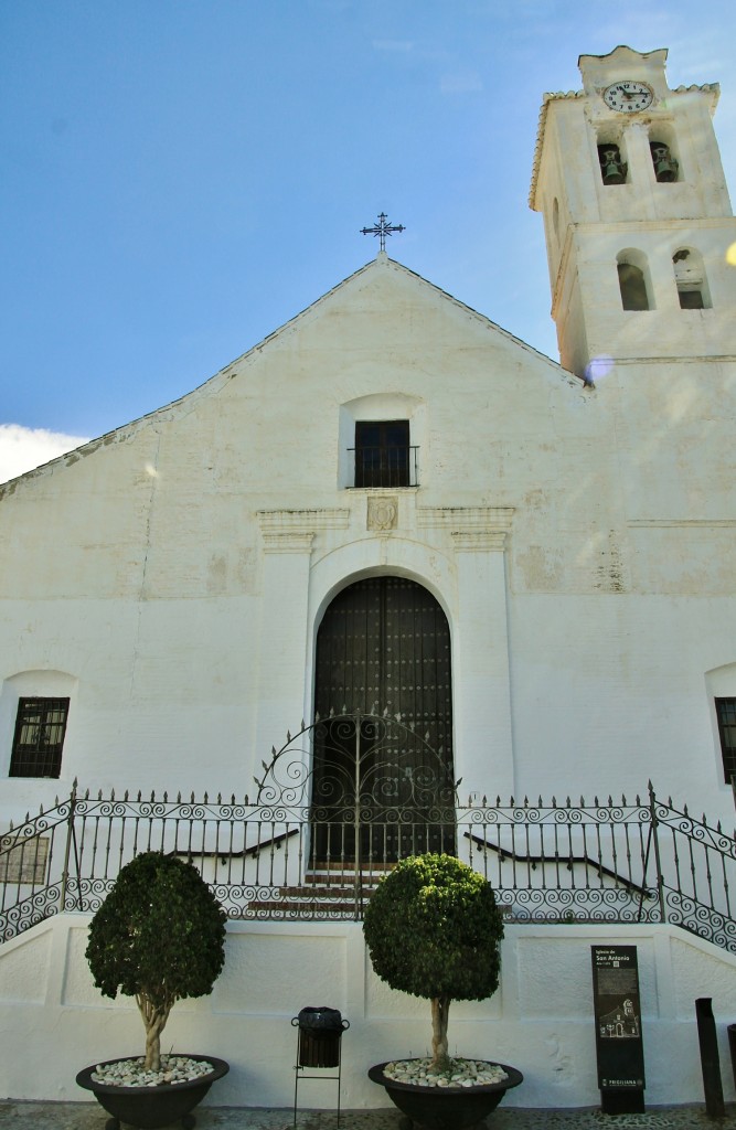 Foto: Iglesia de Santo Cristo - Frigiliana (Málaga), España