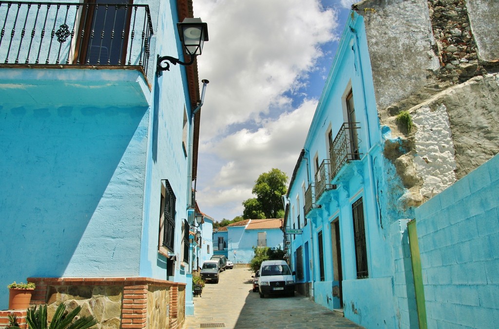 Foto: Vista del pueblo - Júzcar (Málaga), España
