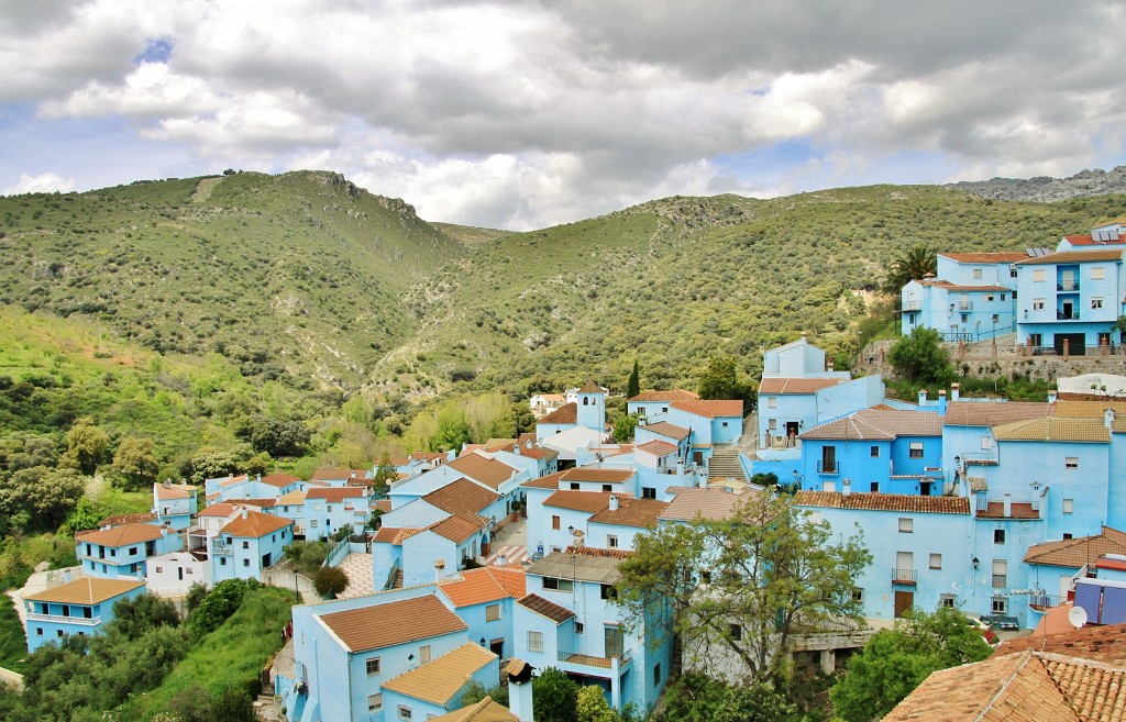 Foto: Vista del pueblo - Júzcar (Málaga), España