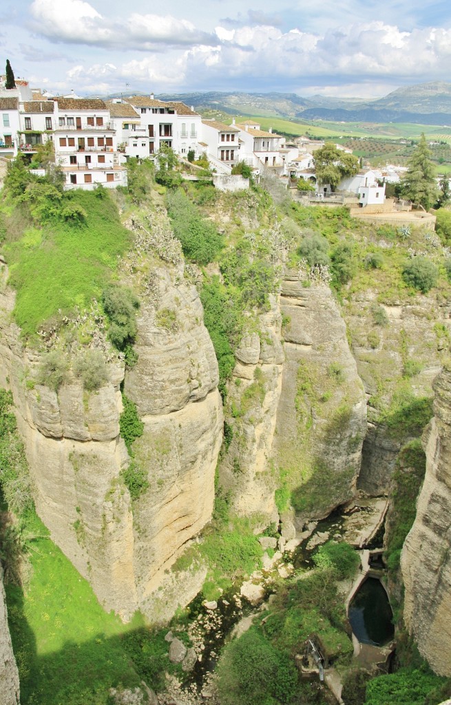 Foto: Vista desde el puente Nuevo - Ronda (Málaga), España