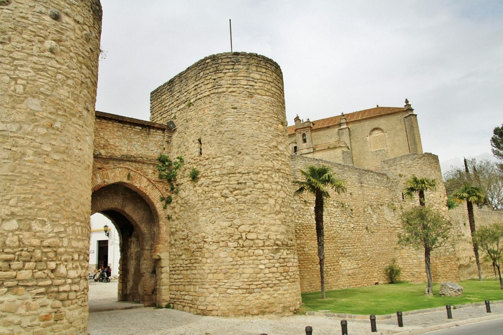 Foto: Puerta de la muralla - Ronda (Málaga), España