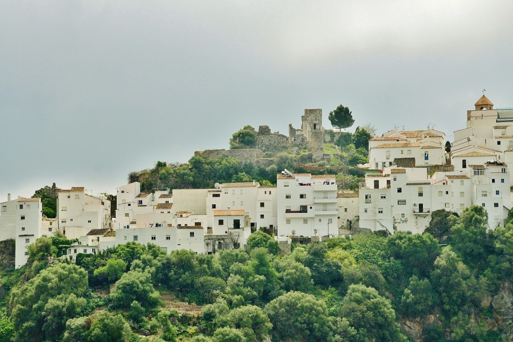 Foto: Vista del pueblo - Casares (Málaga), España