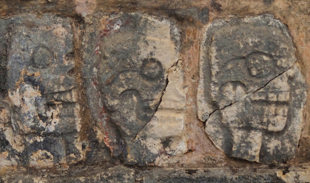 Foto: Tzompantli - Tinum (Yucatán), México