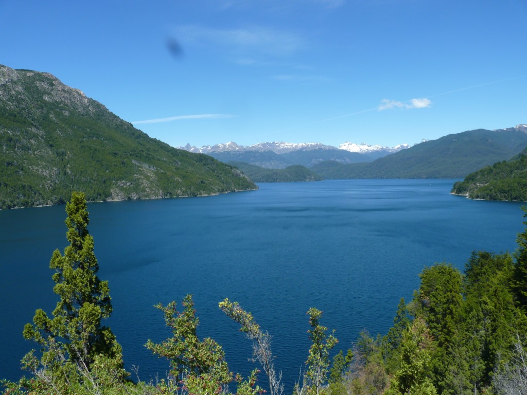 Foto: Lago Futalaufquén. - Parque Nacional Los Alerces (Chubut), Argentina