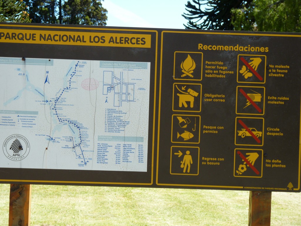 Foto: Centro de interpretación. - Parque Nacional Los Alerces (Chubut), Argentina