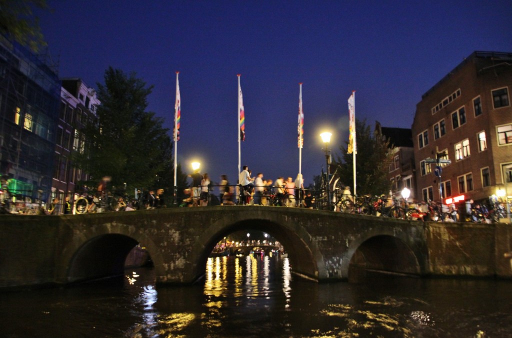 Foto: Vista nocturna - Amsterdam (North Holland), Países Bajos
