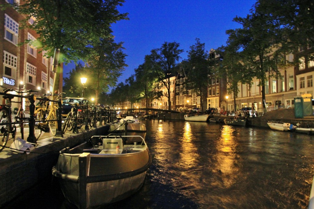 Foto: Vista nocturna - Amsterdam (North Holland), Países Bajos