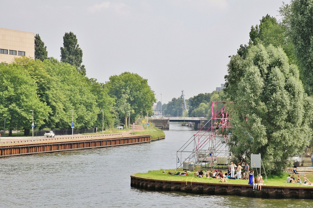 Foto: Navegando - Leebrug (North Holland), Países Bajos