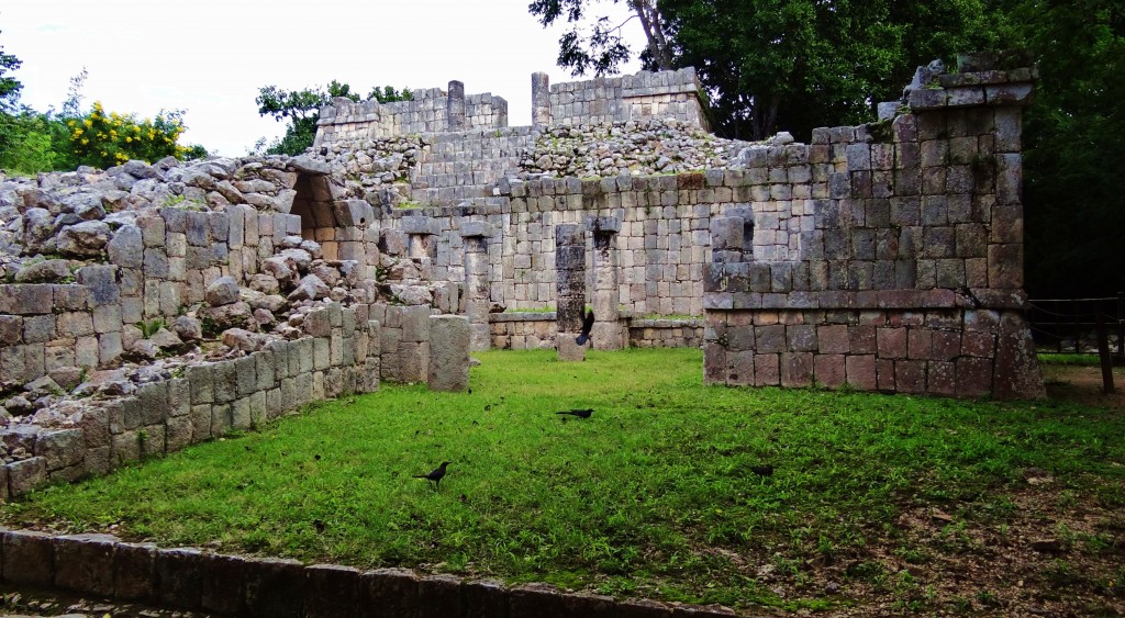 Foto: Templo De Los Tableros Esculpidos - Tinum (Yucatán), México