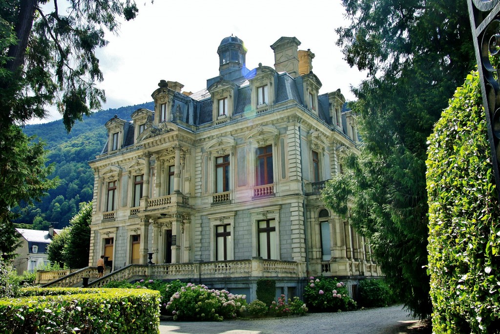 Foto: Centro histórico - Bagneres de Luchon (Midi-Pyrénées), Francia