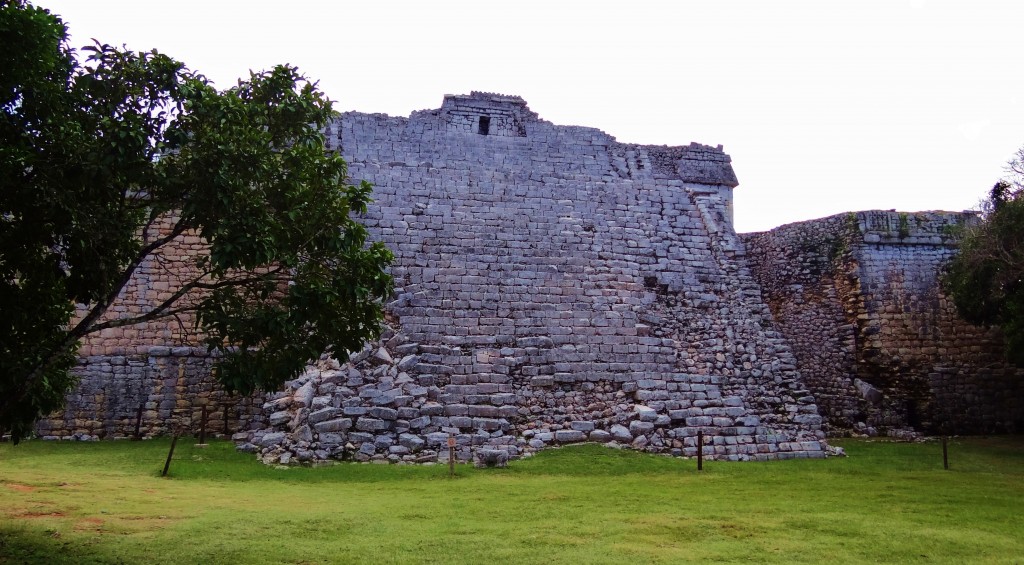 Foto: La Casa de las Monjas - Tinum (Yucatán), México