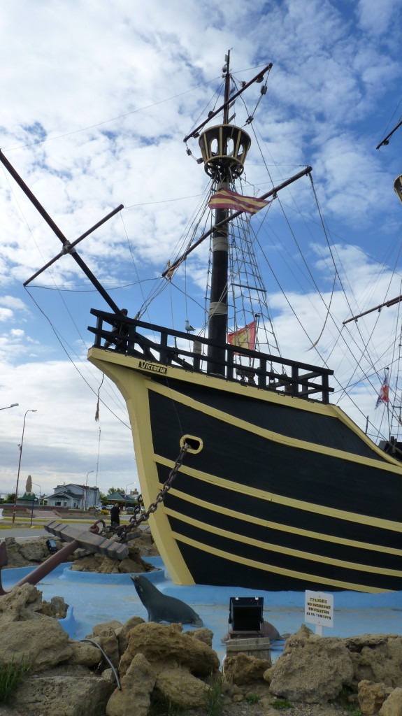 Foto: Réplica de la Nao Victoria de Fernando de Magallanes. - Puerto San Julián (Santa Cruz), Argentina