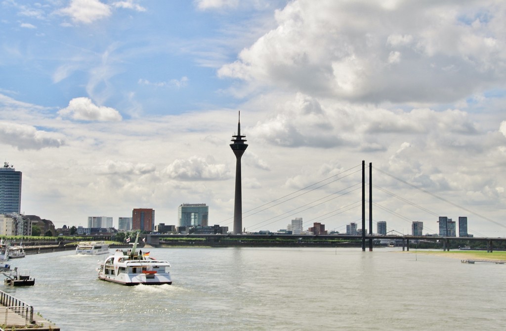 Foto: Vista de la ciudad - Düsseldorf (North Rhine-Westphalia), Alemania