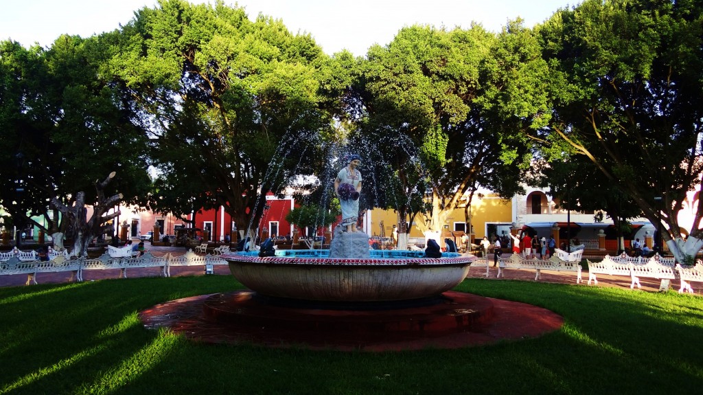 Foto: Parque Francisco Cantón - Valladolid (Yucatán), México