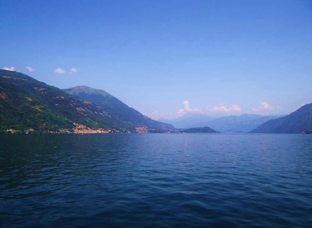 Foto: Lago Di Como - Argegno (Lombardy), Italia