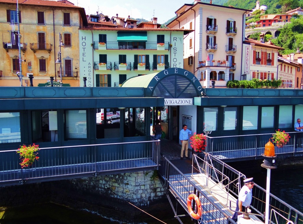 Foto: Lago Di Como - Argegno (Lombardy), Italia