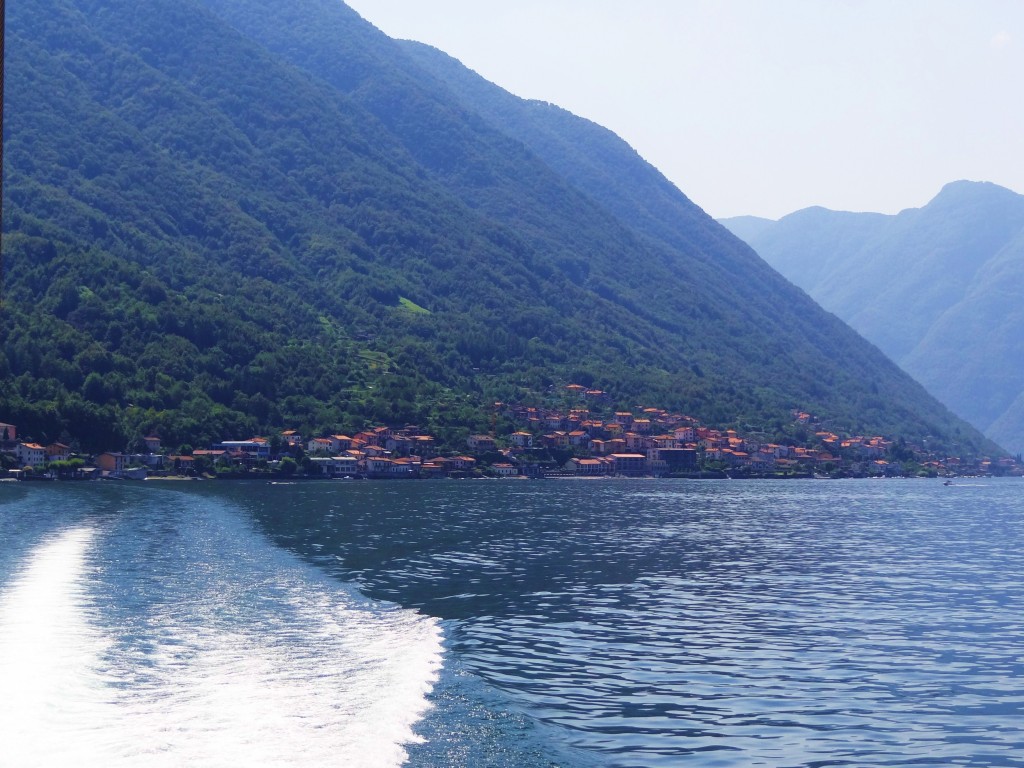 Foto: Lago Di Como - Lezzeno (Lombardy), Italia