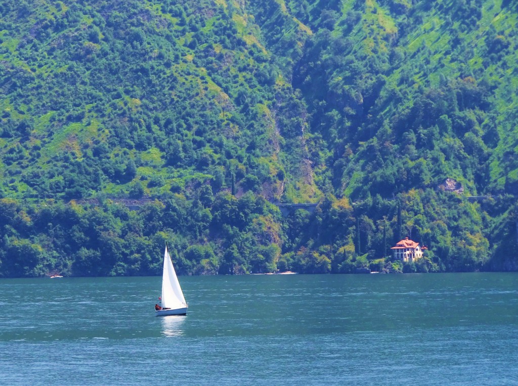 Foto: Lago Di Como - Lenno (Lombardy), Italia