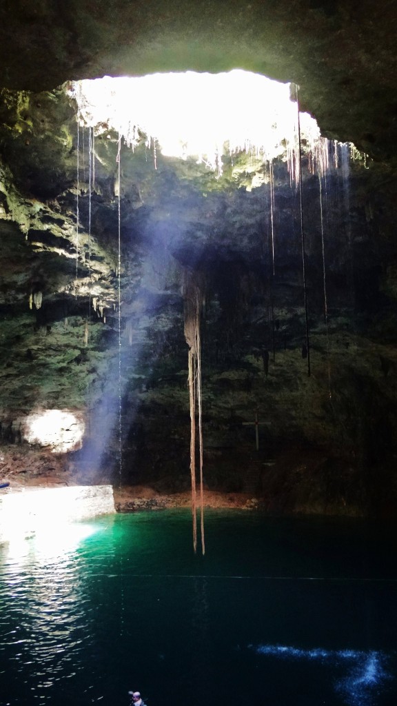 Foto: Cenote Hubiku - Temozón (Yucatán), México