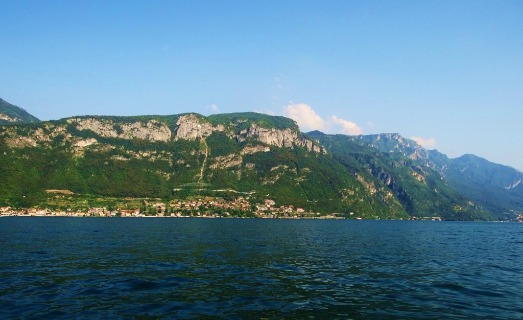 Foto: Lago Di Como - Fiumelatte (Lombardy), Italia