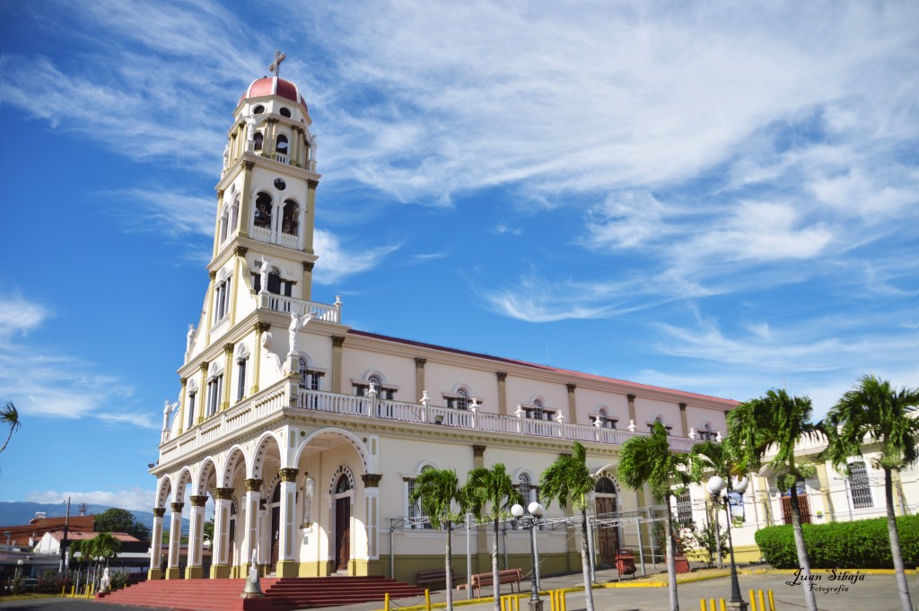 Foto: Iglesia la Agonia - Alajuela, Costa Rica