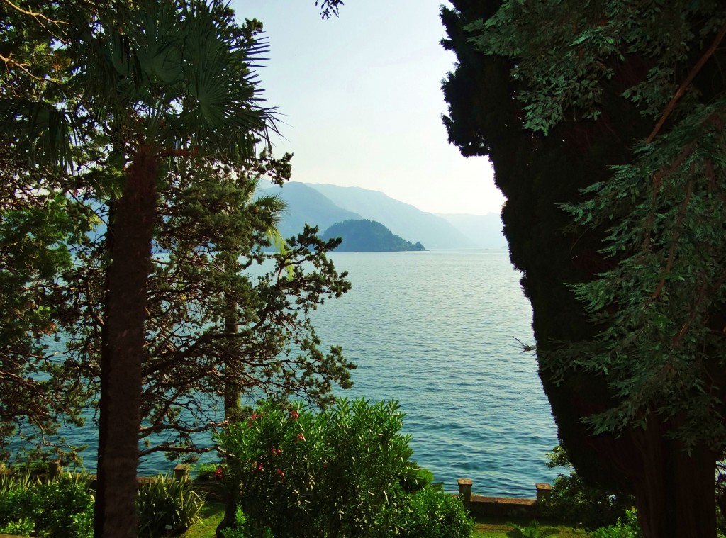 Foto: Lago Di Como - Varenna (Lombardy), Italia