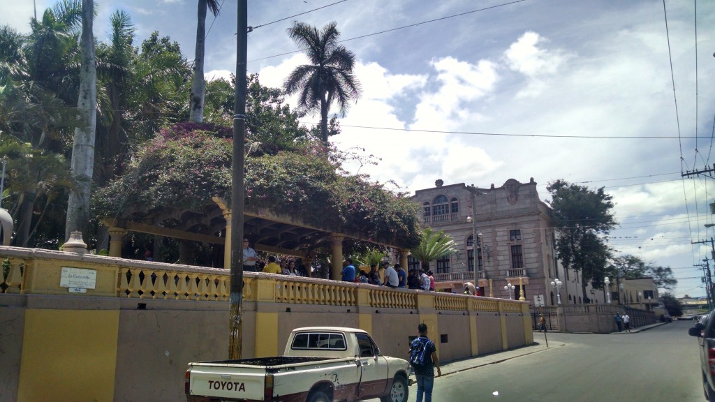 Foto: Parque Herrera y TNMB - Tegucigalpa (Francisco Morazán), Honduras