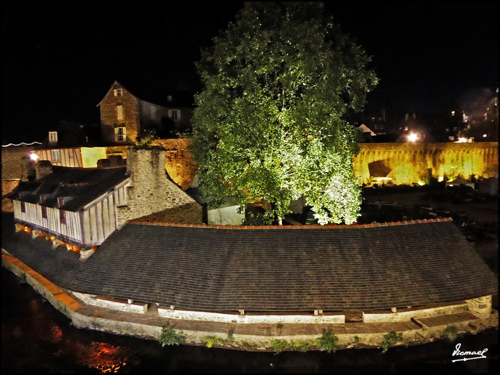 Foto: 170506-264 VANNES NOCTURNO - Vannes (Brittany), Francia