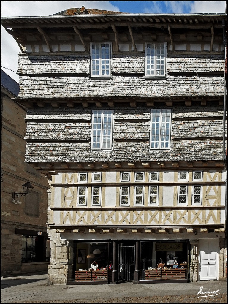 Foto: 170507-166 QUIMPER - Quimper (Brittany), Francia