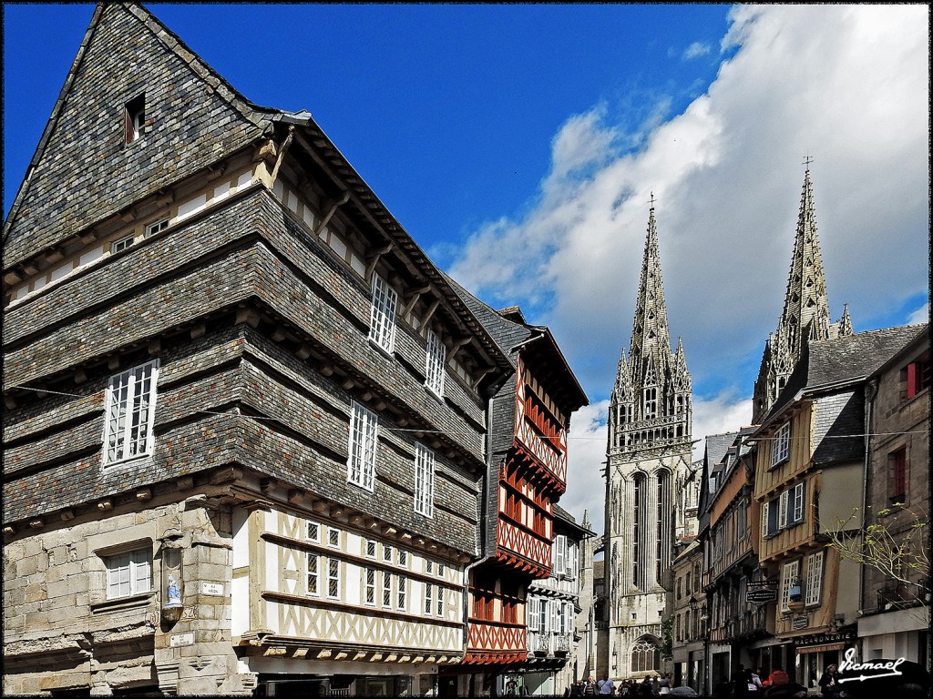 Foto: 170507-171 QUIMPER - Quimper (Brittany), Francia