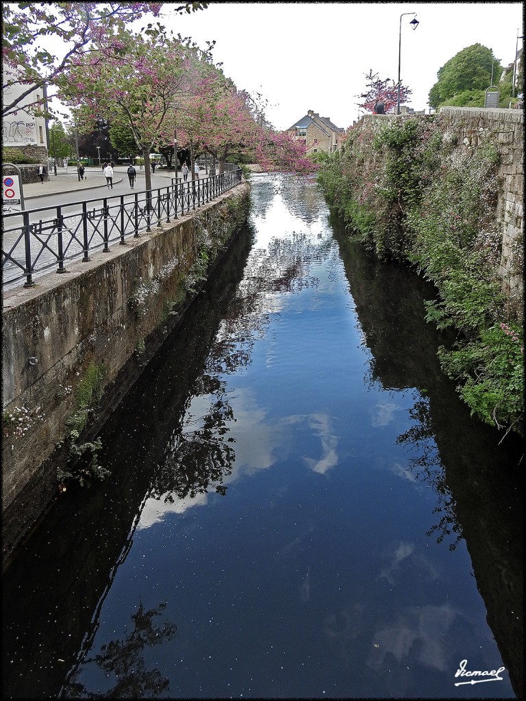 Foto: 170507-204 QUIMPER - Quimper (Brittany), Francia