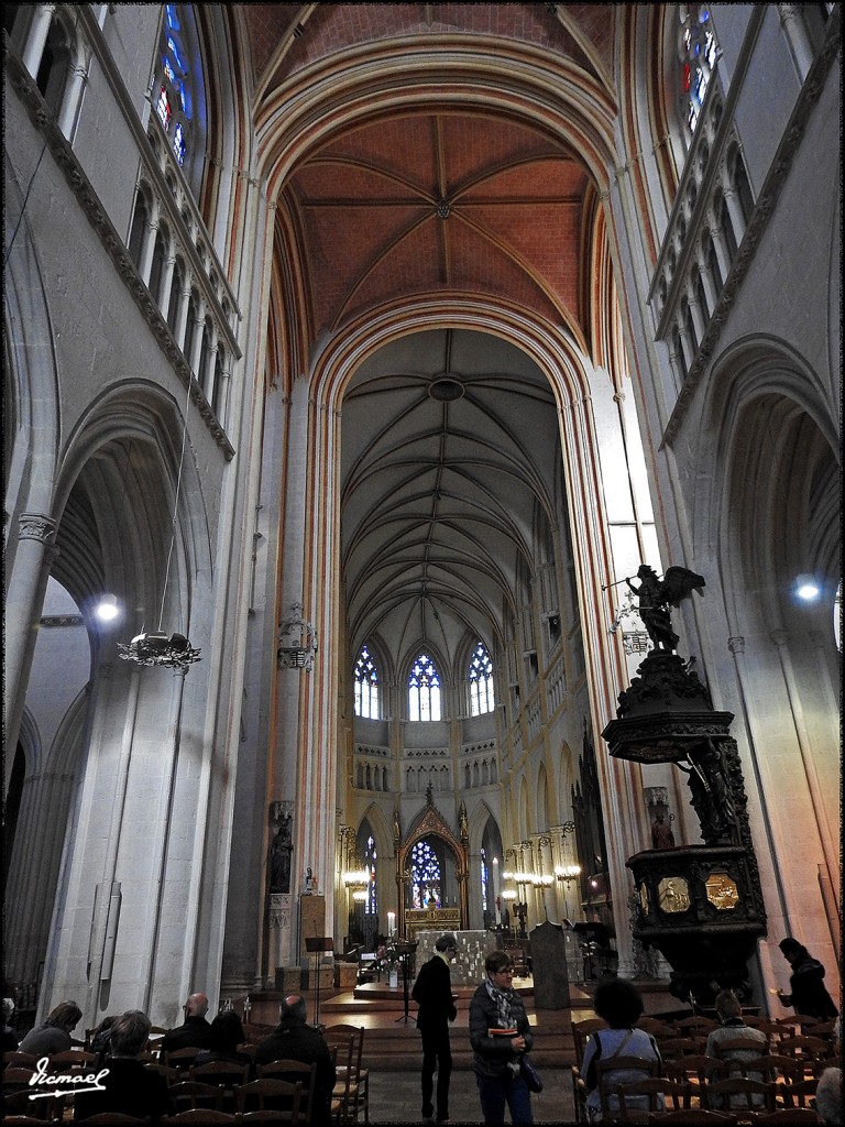 Foto: 170507-247 QUIMPER - Quimper (Brittany), Francia