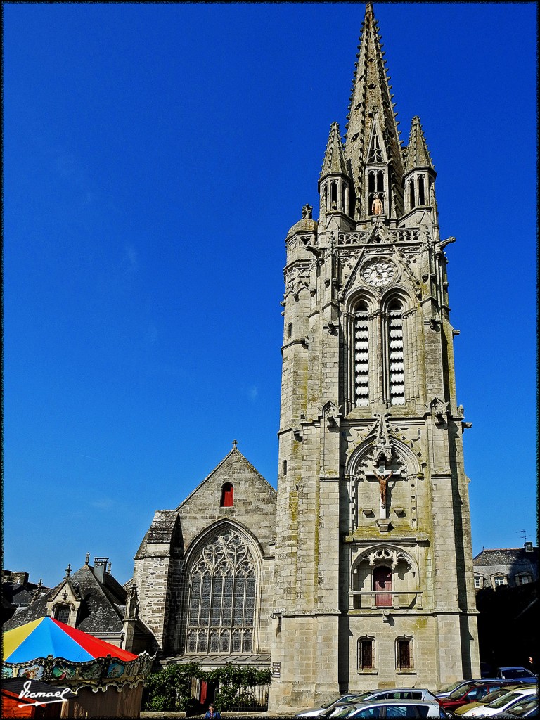 Foto: 170508-066 JOSSELIN - Josselin (Brittany), Francia