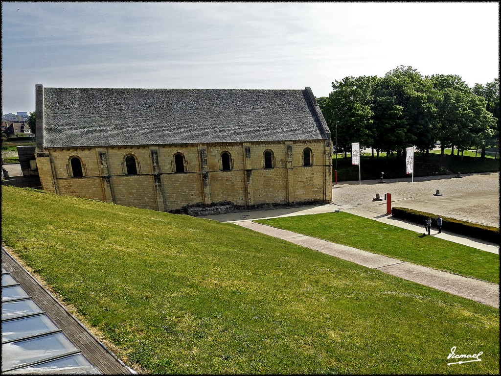 Foto: 170510-095 CAEN - Caen (Basse-Normandie), Francia