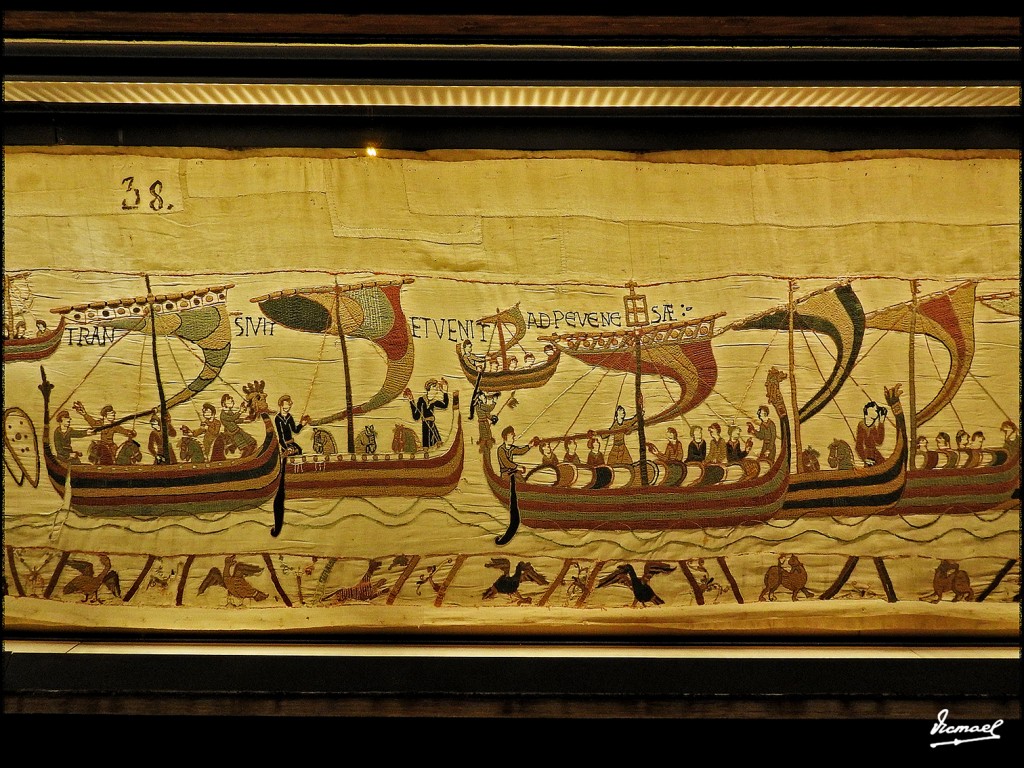 Foto: 170511-042 BAYEUX - Bayeux (Basse-Normandie), Francia