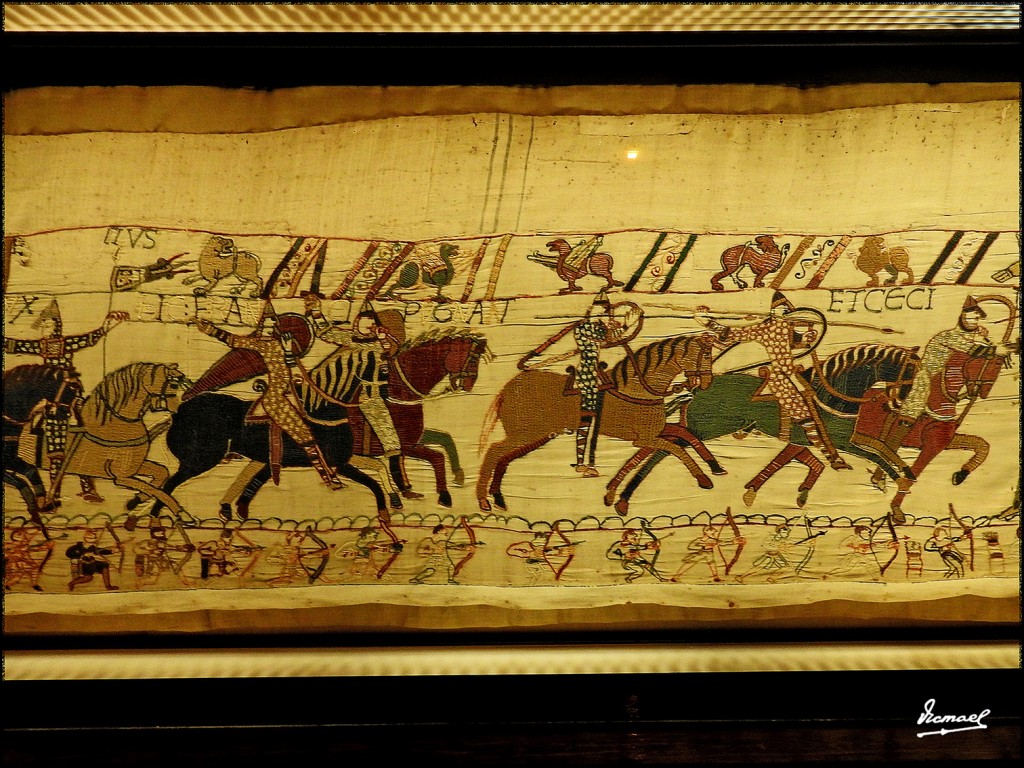 Foto: 170511-060 BAYEUX - Bayeux (Basse-Normandie), Francia